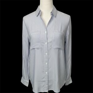 Beachlunchlounge Kaia Blue and White Striped Button-Up Roll Tab Tunic Size Small